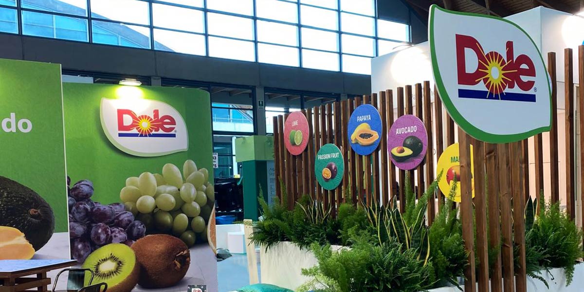 Riflettori puntati sulla nuova linea di frutta esotica di Dole